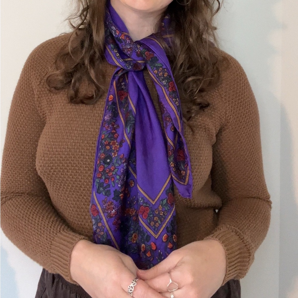 Vintage 1950s–1970s Royal Dark Purple Floral Silk-Blend Scarf Bandana 💜⚜️🌼